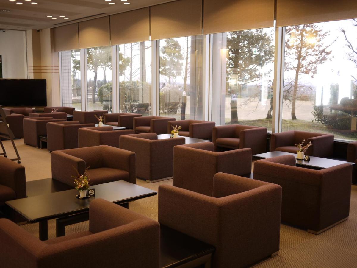 Crefeel Koto Hotel Higashiomi Exterior photo