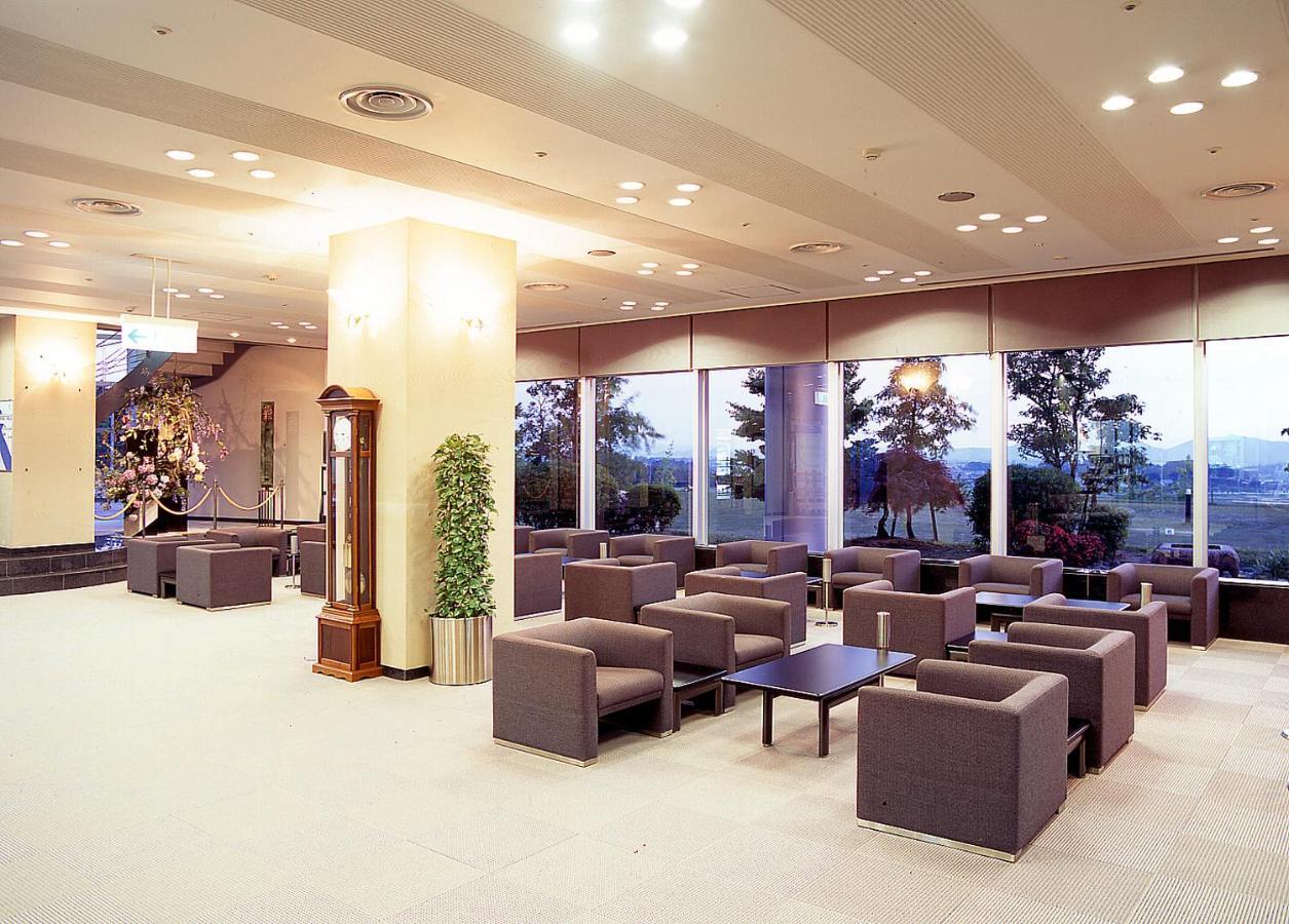Crefeel Koto Hotel Higashiomi Exterior photo