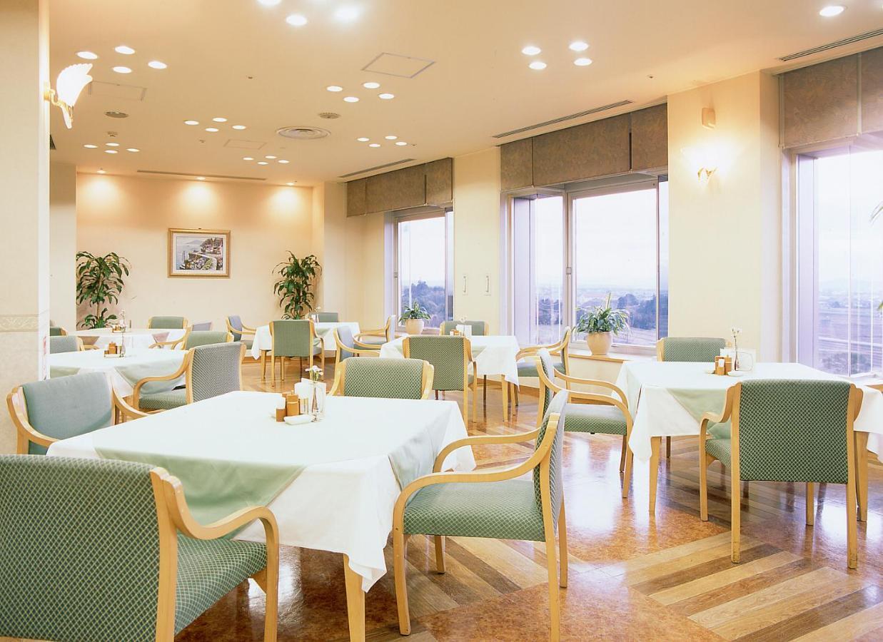 Crefeel Koto Hotel Higashiomi Exterior photo